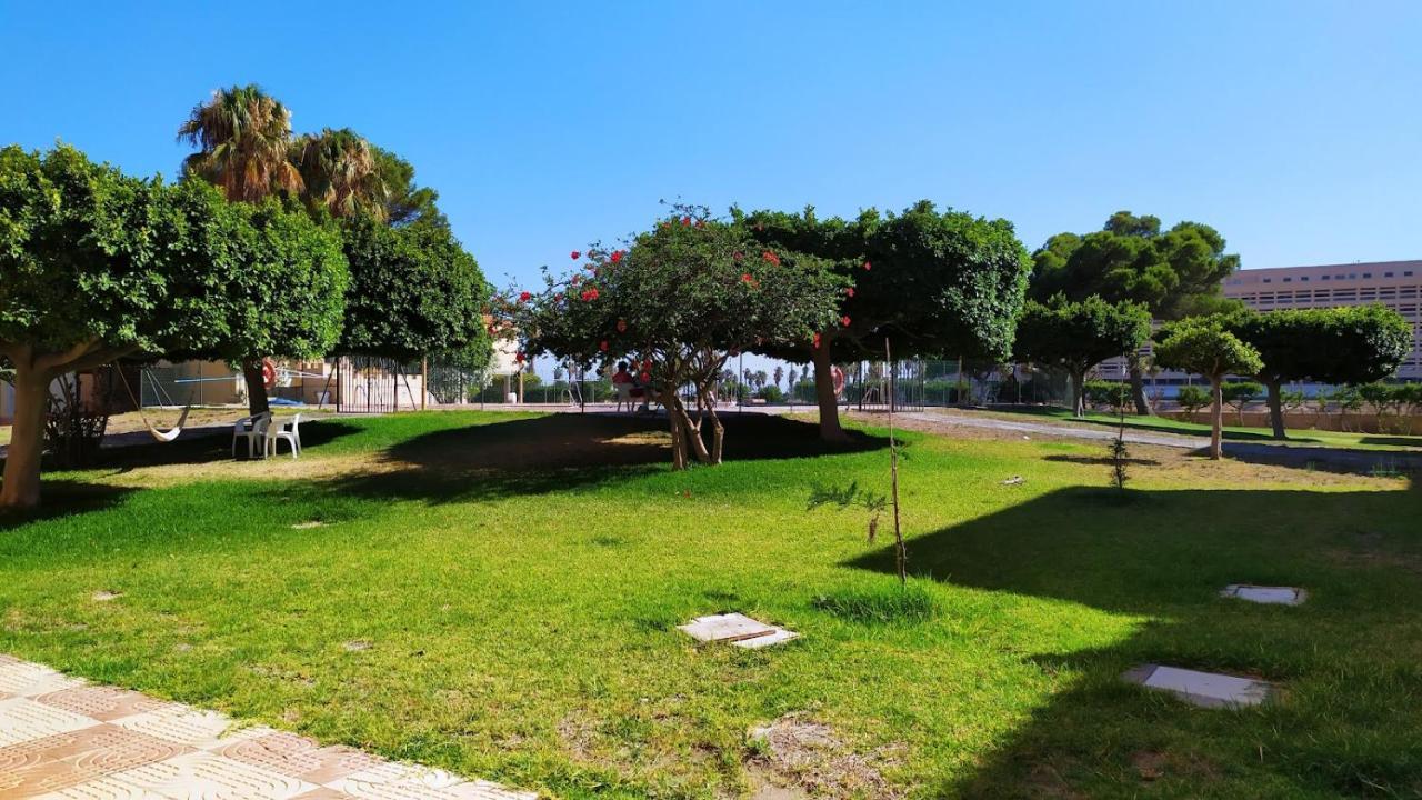 Coqueto Apartamento Con Terraza En La Playa Roquetas de Mar Extérieur photo